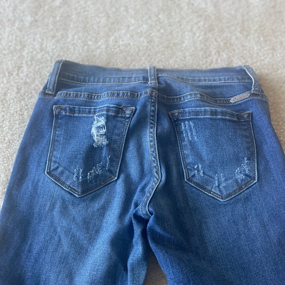 KanCan distressed ankle slit‎ skinny jeans. Women size 3/25 - Picture 13 of 14